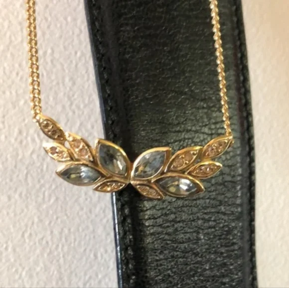 Nina Ricci necklace - Picture 5 of 12